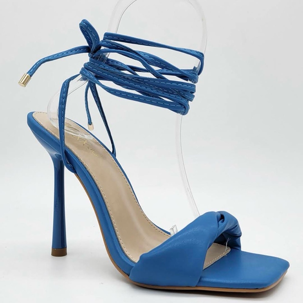 Elegant Blue Strappy Heels